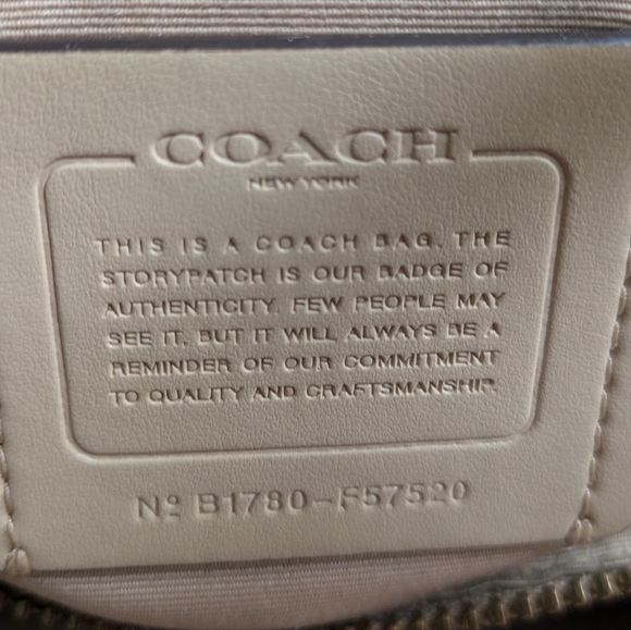 Coach Mini Christie  Carryall /Double Zipper Bag. - Picture 5 of 15